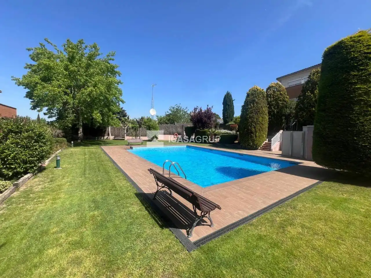 Swimming pool of Detached homes for rent in Sant Cugat del Vallès  with Air Conditioner, Heating and Terrace