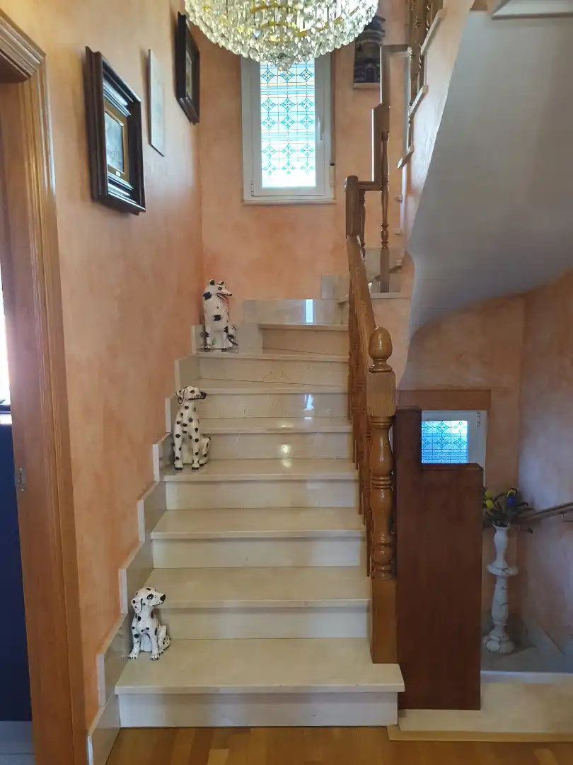 Casa o xalet en venda en León Capital  amb Calefacció, Jardí privat i Forn