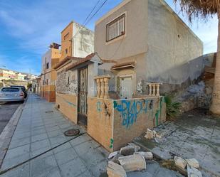 Vista exterior de Casa o xalet en venda en  Almería Capital