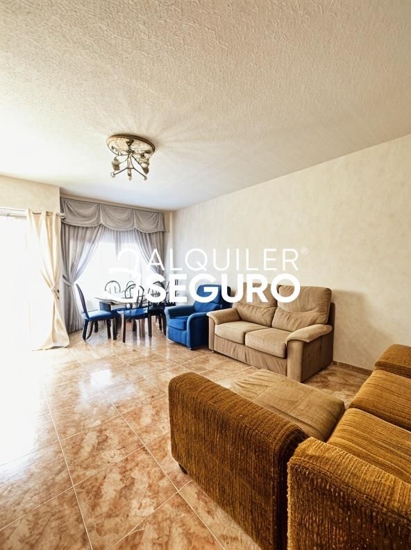 Sala d'estar de Pis de lloguer en Oropesa del Mar / Orpesa amb Calefacció i Moblat