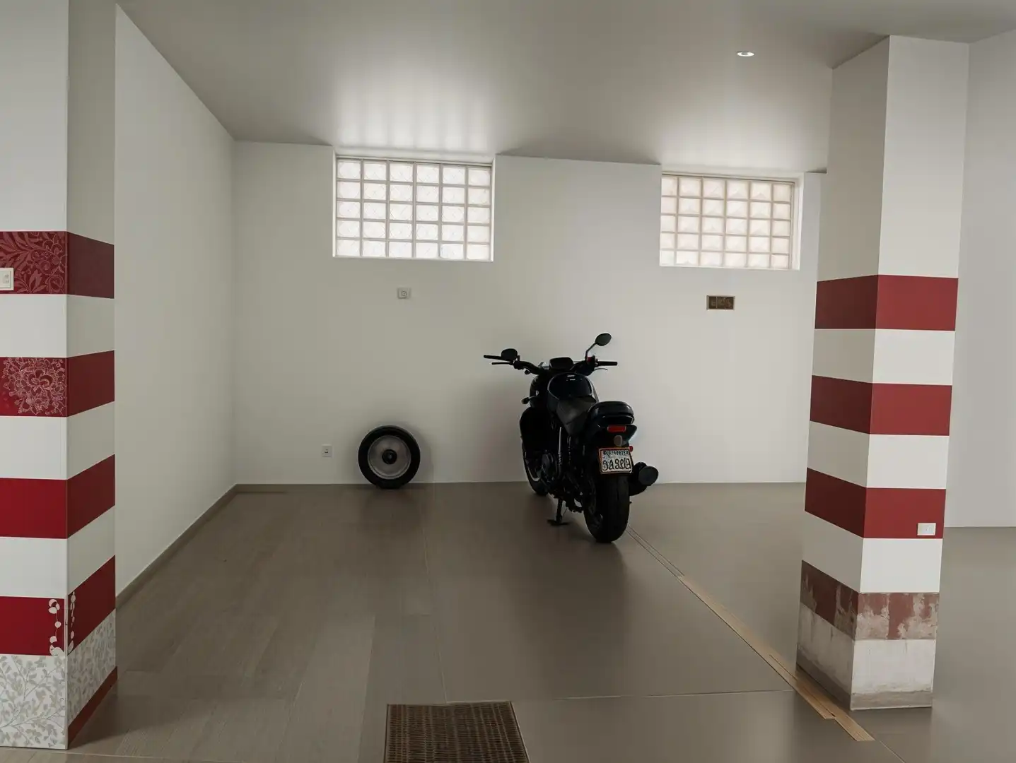 Parking de Apartamento en venta en Las Trescientas - San Francisco - Ciudad Vergel  