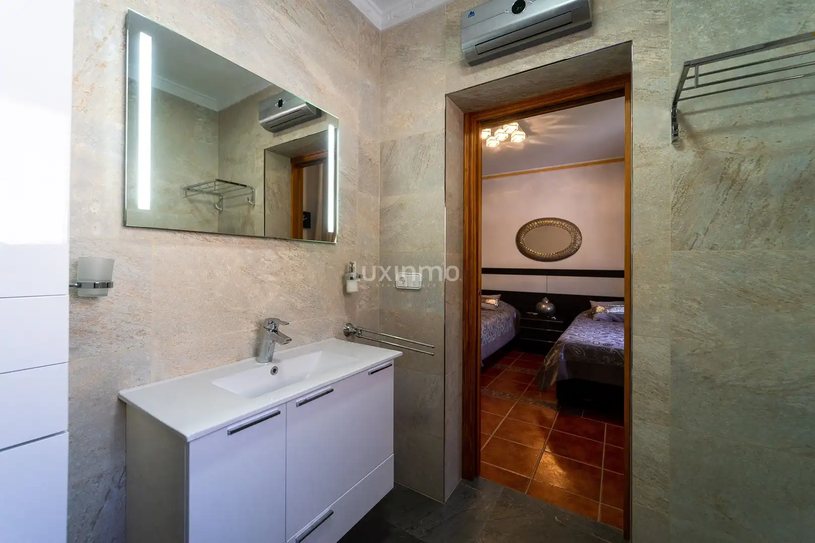 Detached house with terrace for sale in Gargasindi - Garduix - Colina del Sol, imagen 29