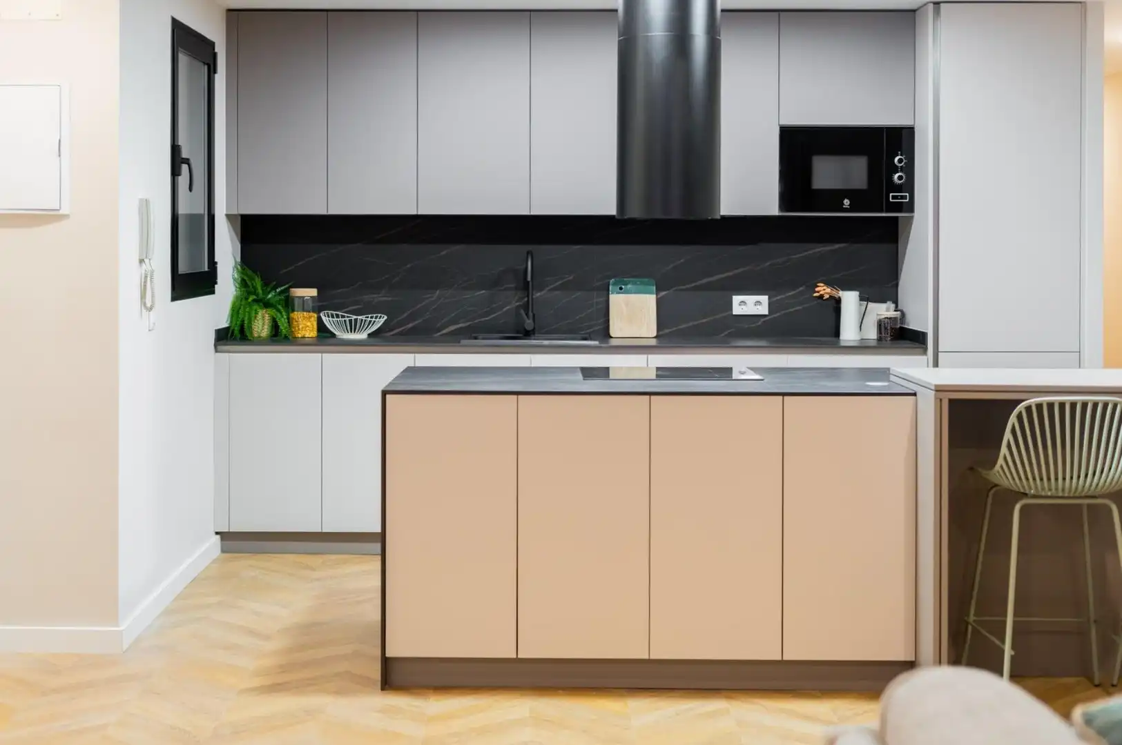 Kitchen of Flat for rent in Valencia  with Air Conditioner, Heating and Storage room
