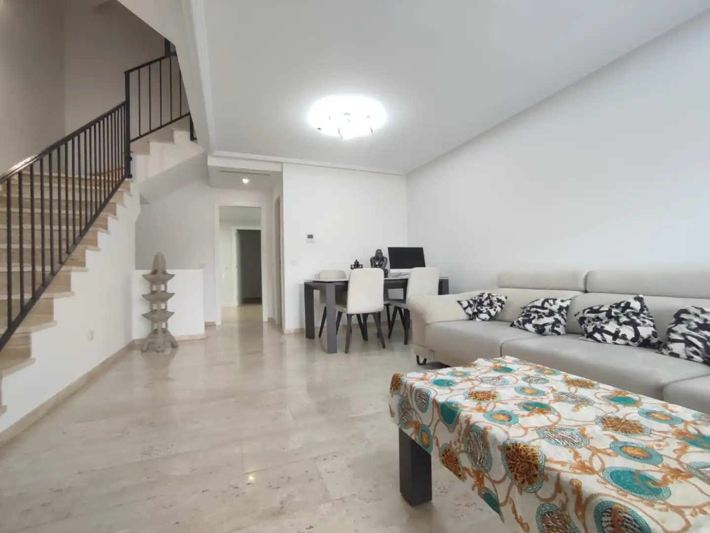Adosado con terraza en venta en Monforte del Cid, imagen 5