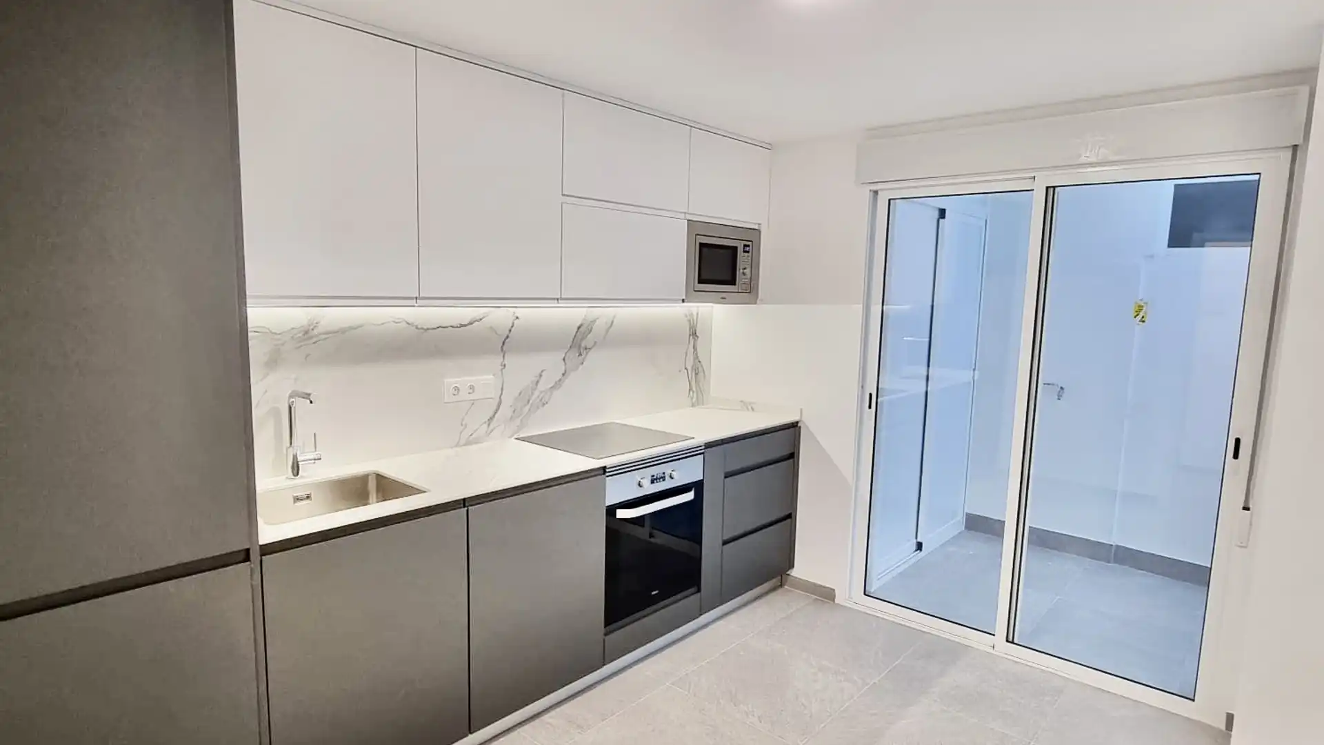 Cocina de Apartamento en venta en Altea con Aire acondicionado, Calefacción y Terraza