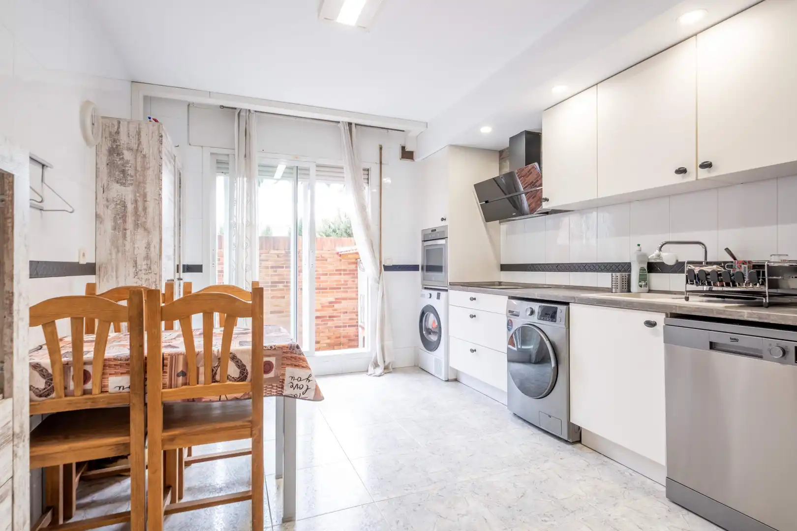 Habitatge amb terrassa en venda a Calle Calle Ramiro II 13, imagen 12
