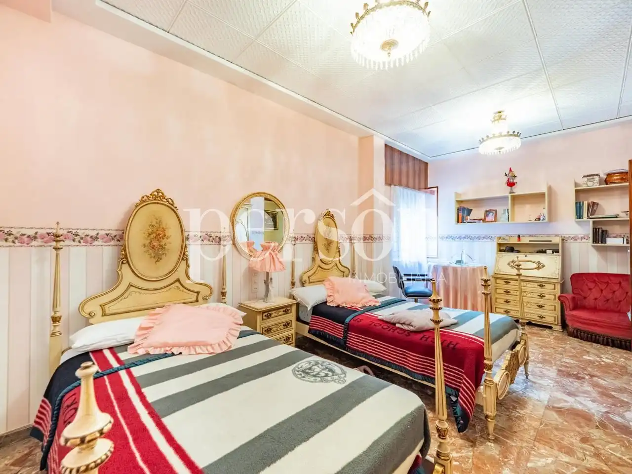 Piso con terraza en venta en calle del Literat Gabriel Miró, imagen 22
