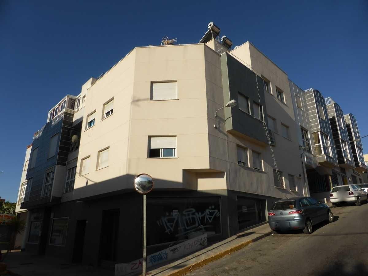 Vista exterior de Piso en venta en El Ejido