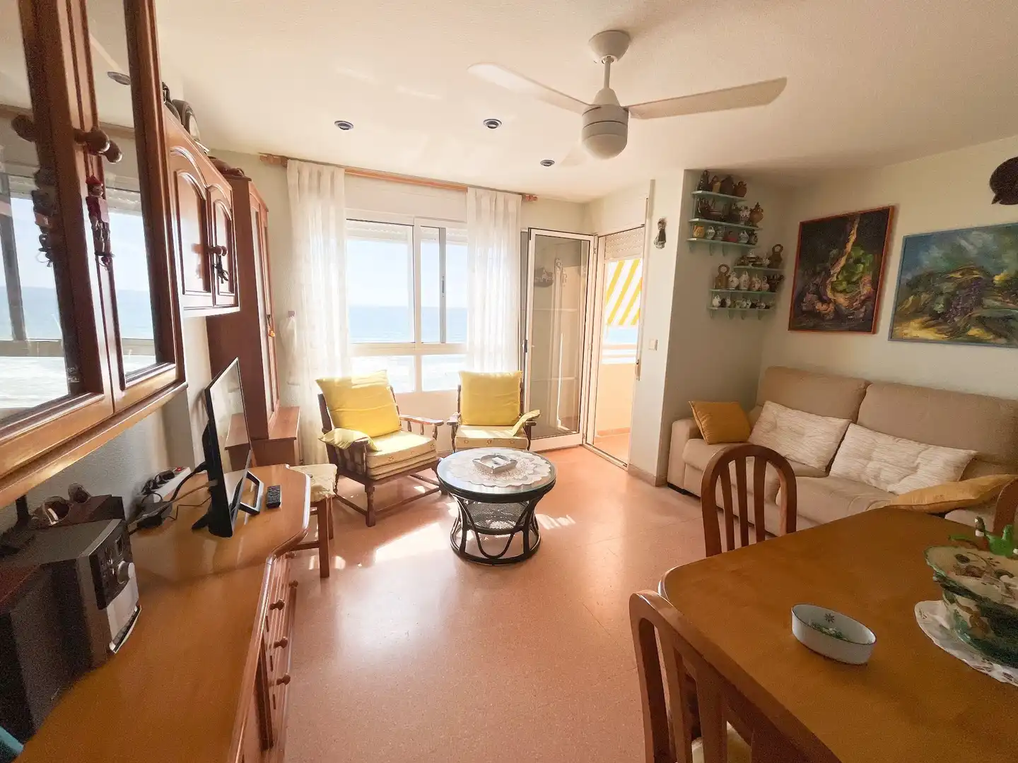 Sala de estar de Piso en venta en Guardamar del Segura con Terraza, Trastero y Amueblado