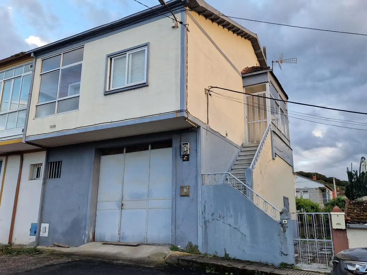 Vista exterior de Casa o xalet en venda en Ourense Capital  amb Calefacció i Jardí privat