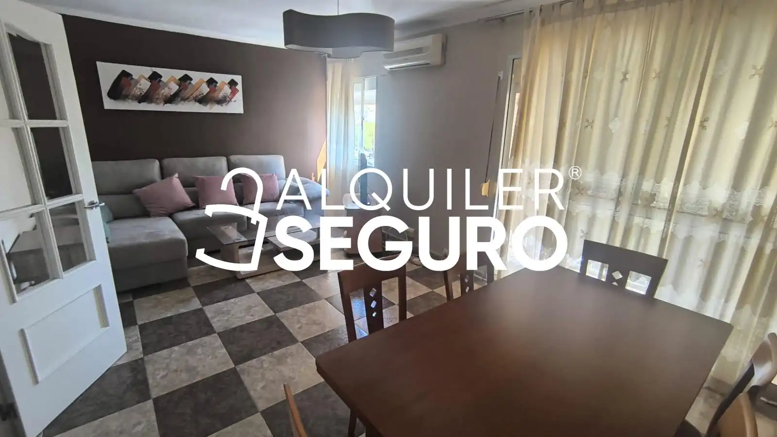 Wohnzimmer von Wohnung zur Miete in Sevilla mit Klimaanlage und Möbliert