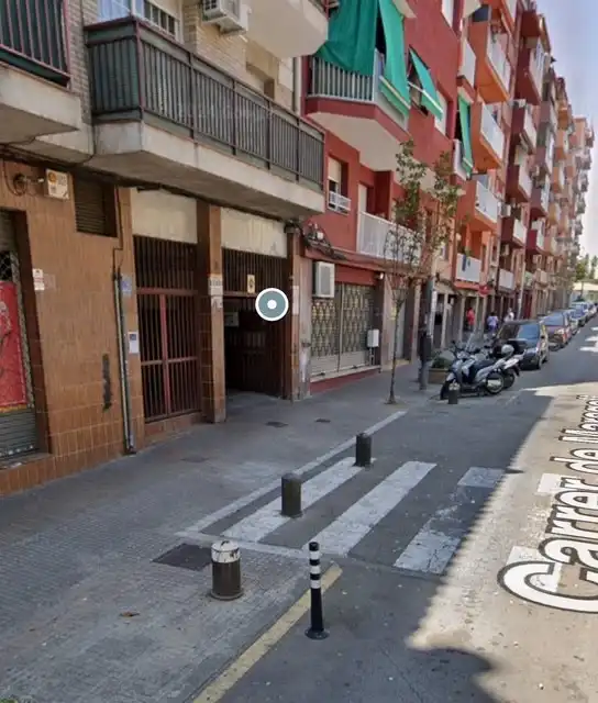 Vista exterior de Garatge en venda en Ripollet