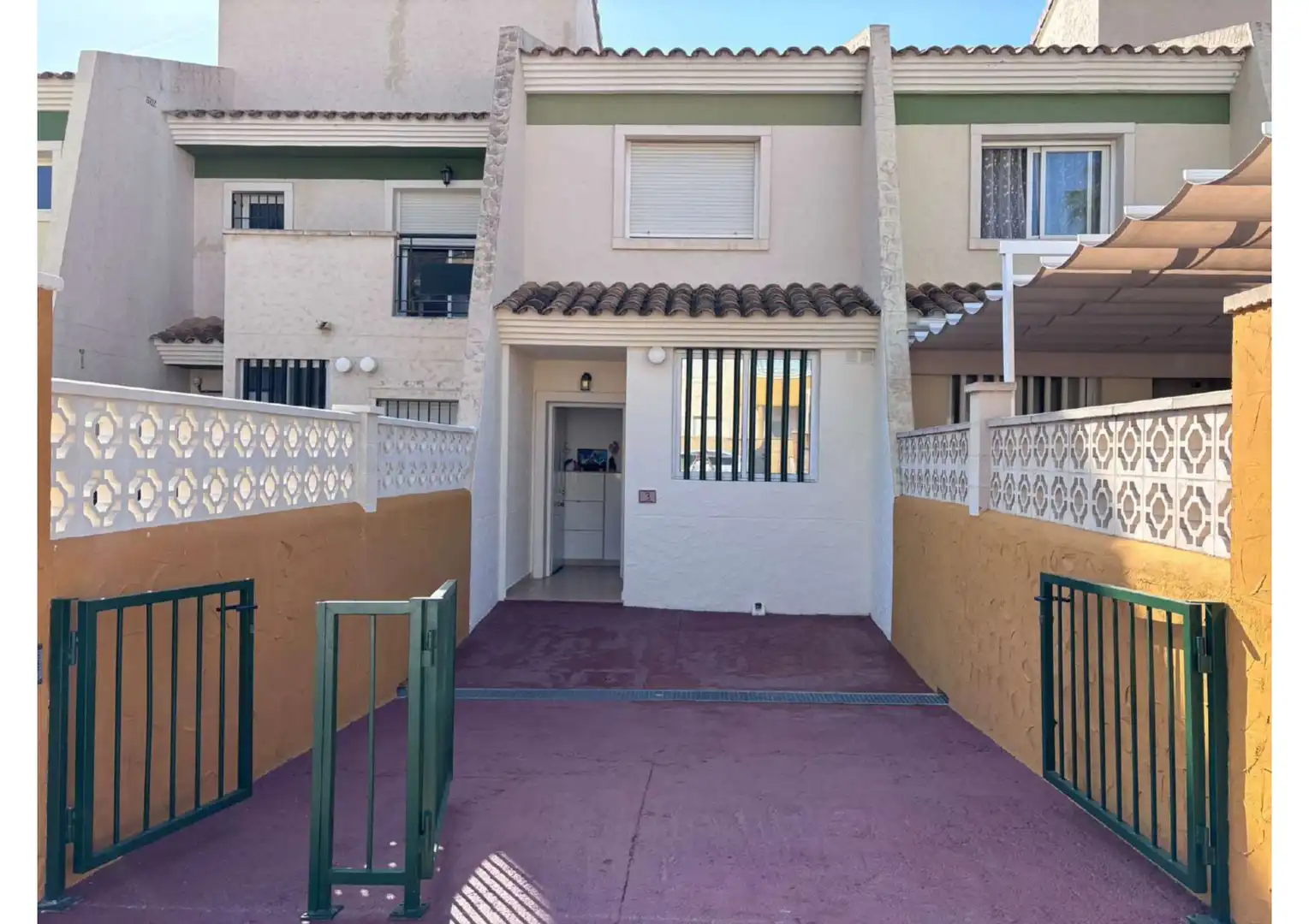 Casa aparellada en venda a Avda. Costa Blanca, imagen 19