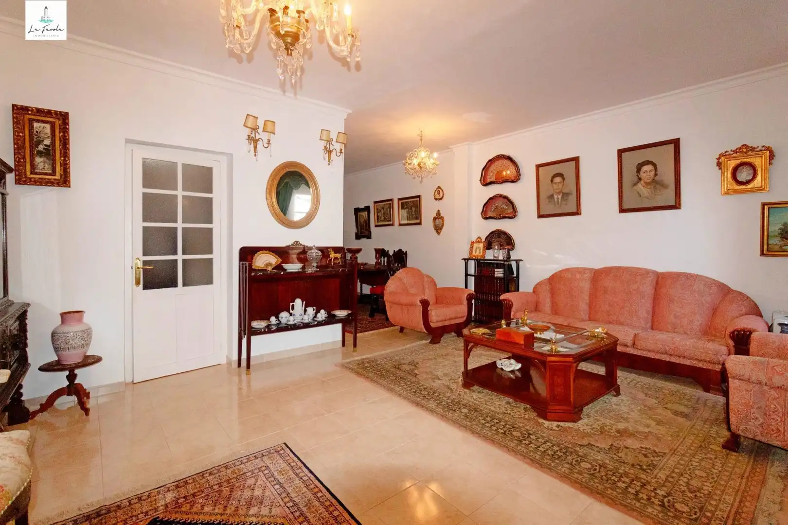 Living room of Houses for sale in Archidona  with Private garden, Terrace and Balcony