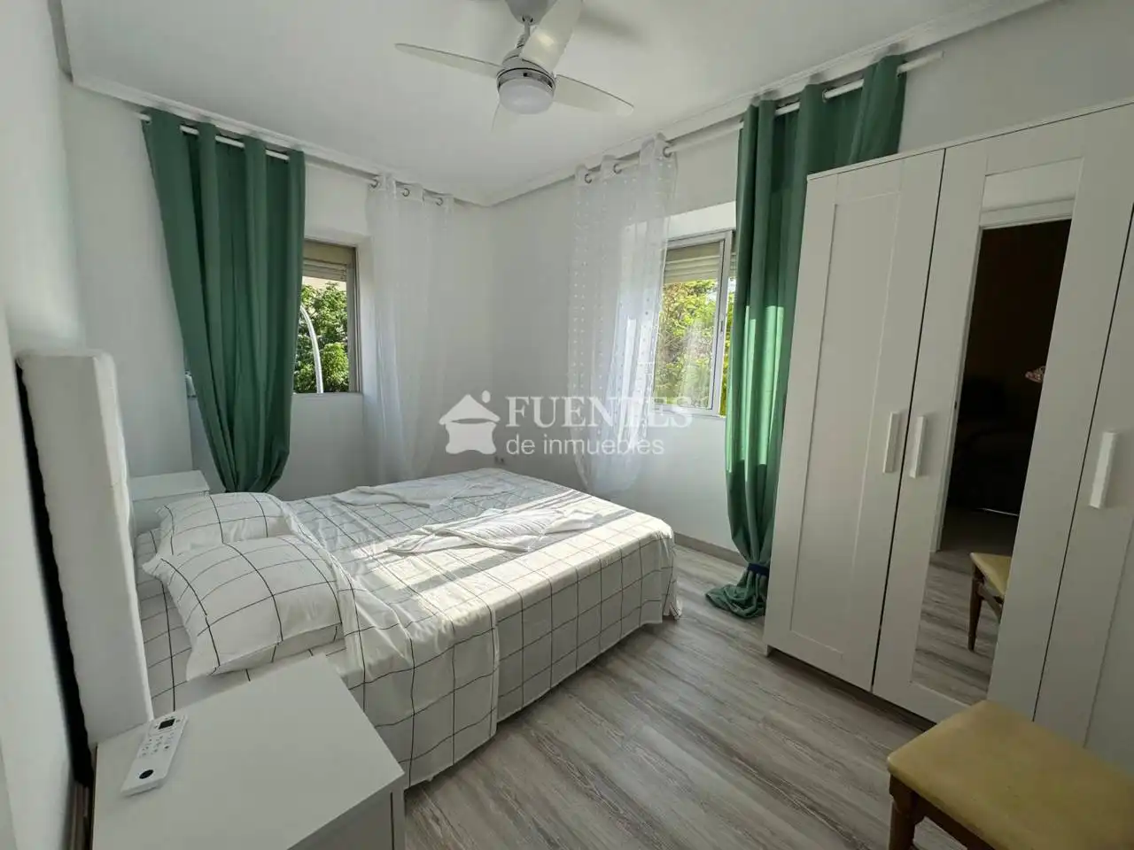 Flat for sale in Calle Victoriano Ximénez de Courer, Florida Alta