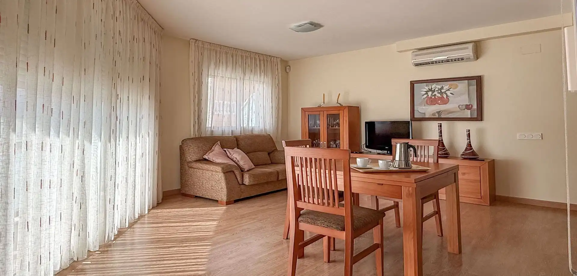 Sala de estar de Piso en venta en Camarles con Aire acondicionado y Calefacción