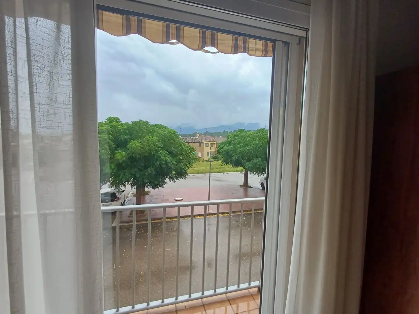 Casa bifamiliare con giardino in vendita a Plaça de Coma 10, imagen 7