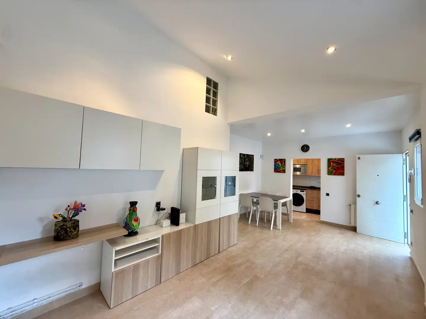Cocina de Casa adosada en venta en Barcelona con Aire acondicionado, Calefacción y Jardín privado