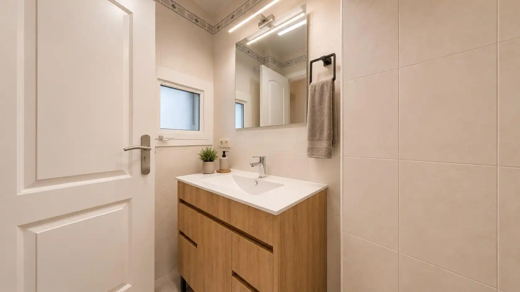 Baño de Casa o chalet en venta en Vícar con Aire acondicionado, Calefacción y Jardín privado