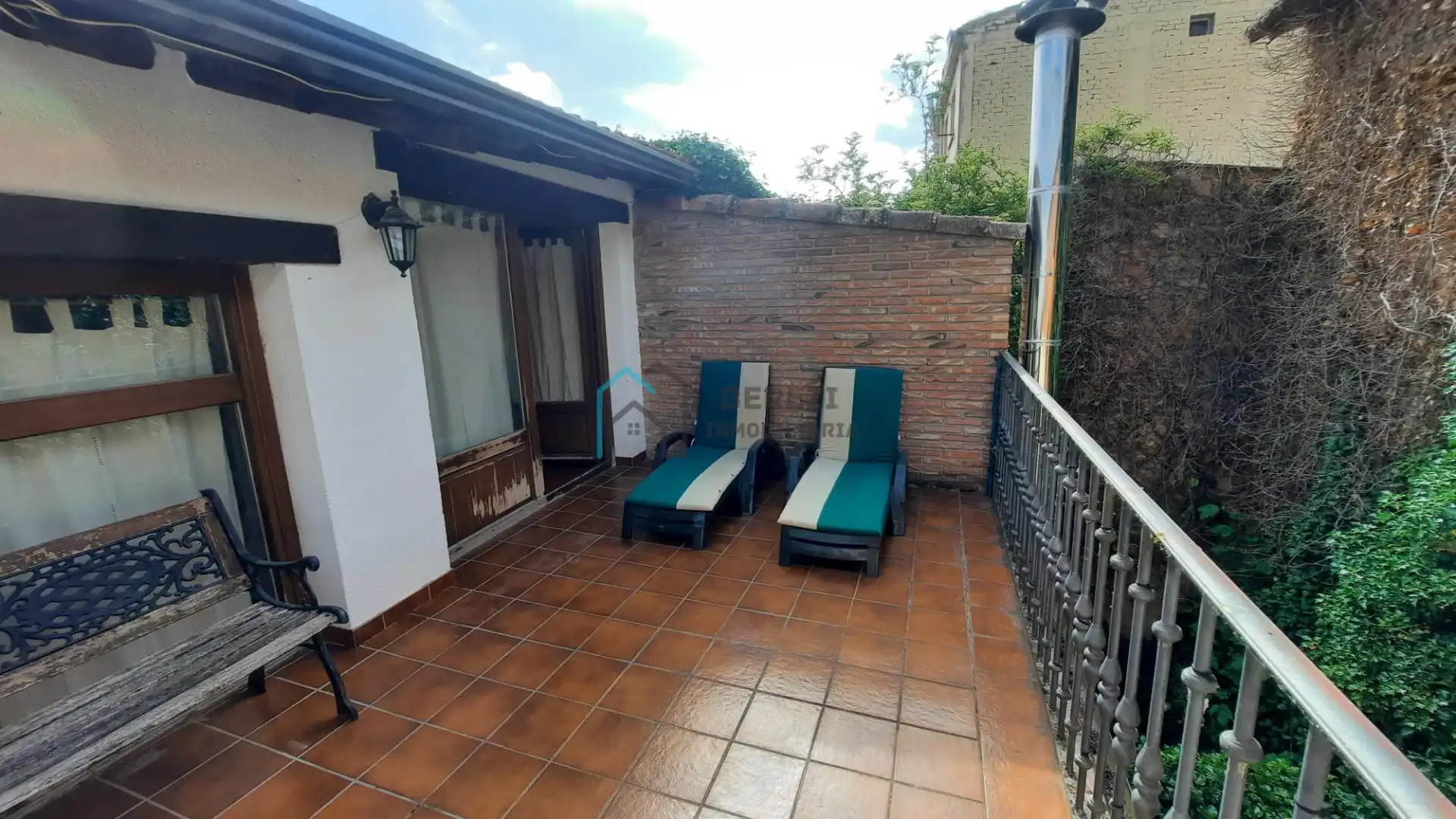 Terrace of Houses for sale in Camprovín  with Terrace, Storage room and Furnished