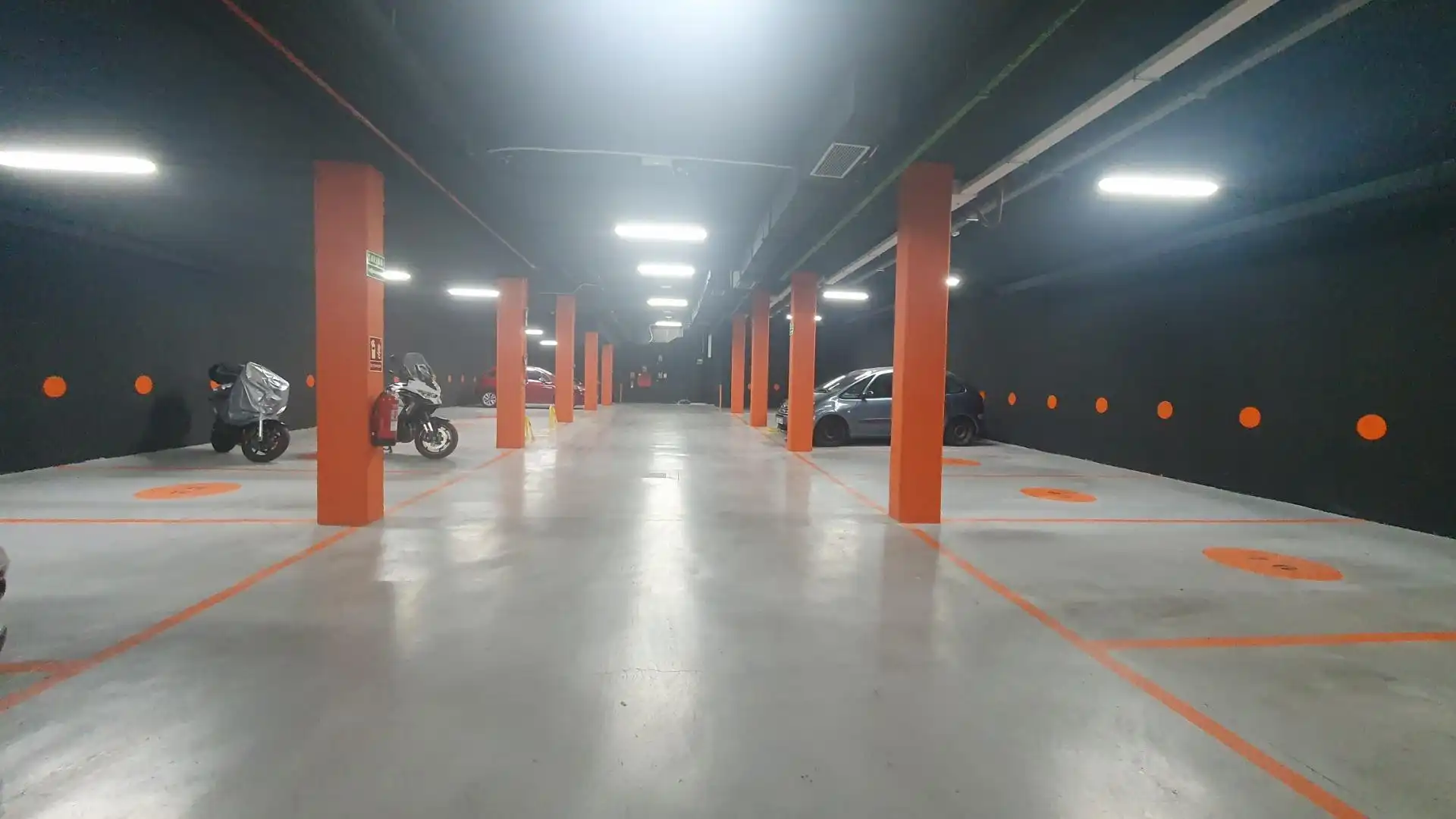 Parking of Lofts for sale in Mairena del Aljarafe  with Heating, Terrace and Storage room