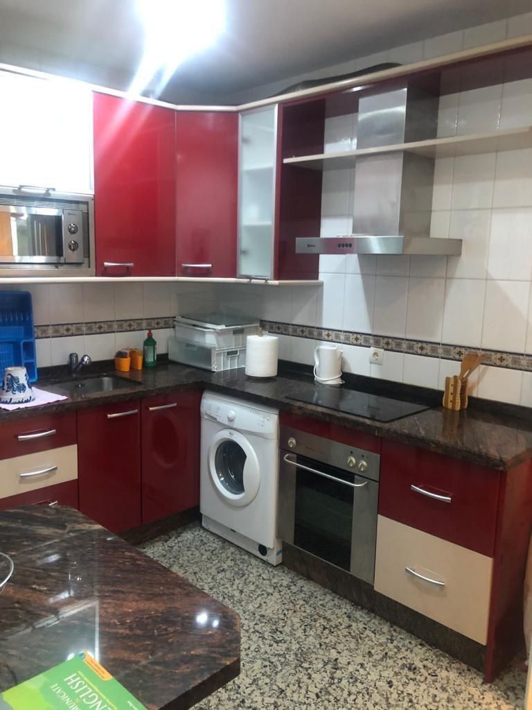 Flat to rent in Calle Almenillas, Camino de Ronda