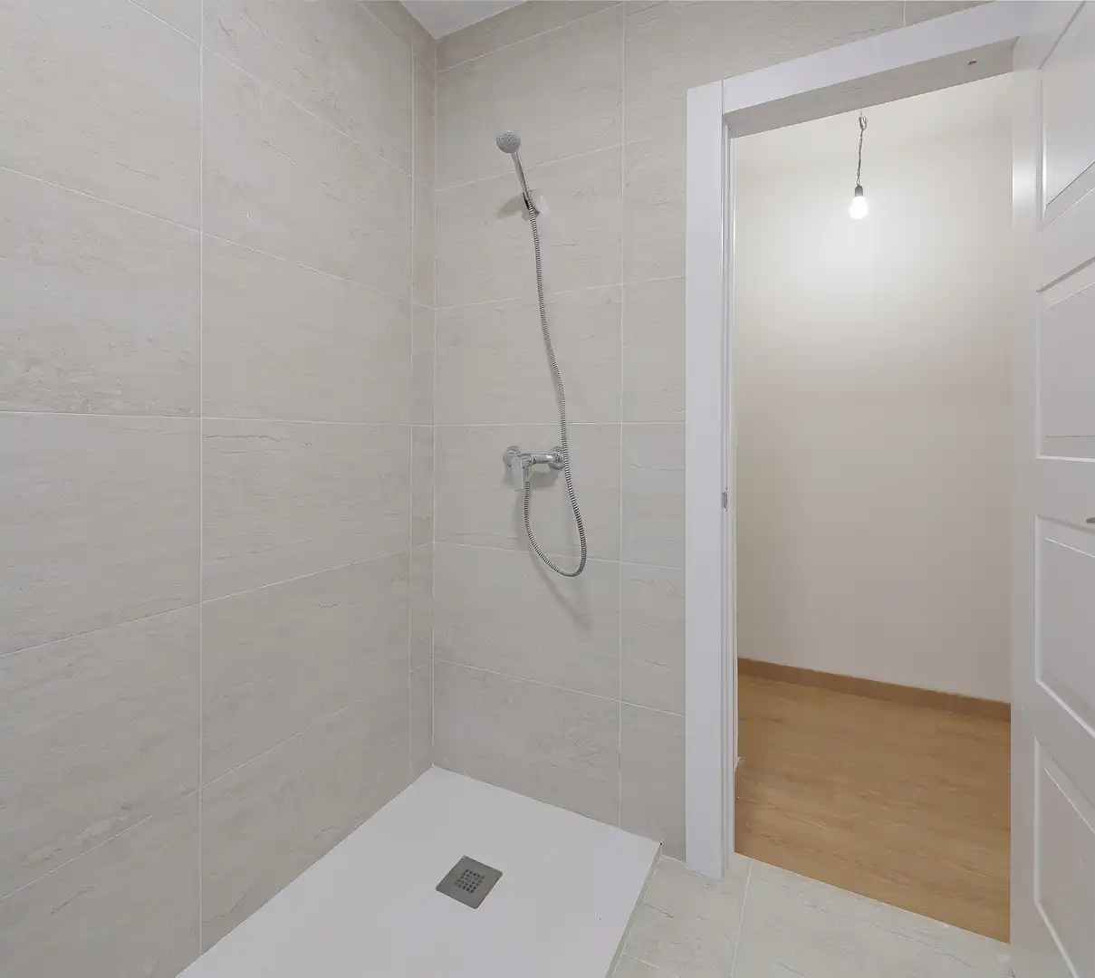 Bathroom of Flat for sale in Gijón   with Heating