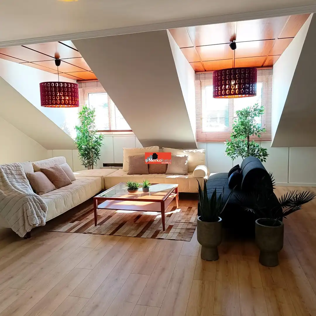 Sala de estar de Dúplex de alquiler en Lugo con Calefacción, Terraza y Trastero
