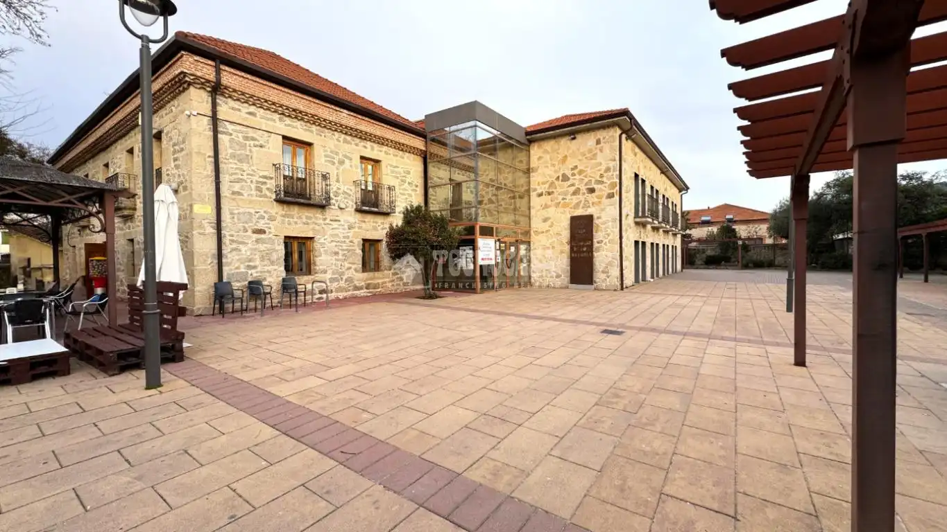 Vista exterior de Piso en venta en Moralzarzal con Calefacción