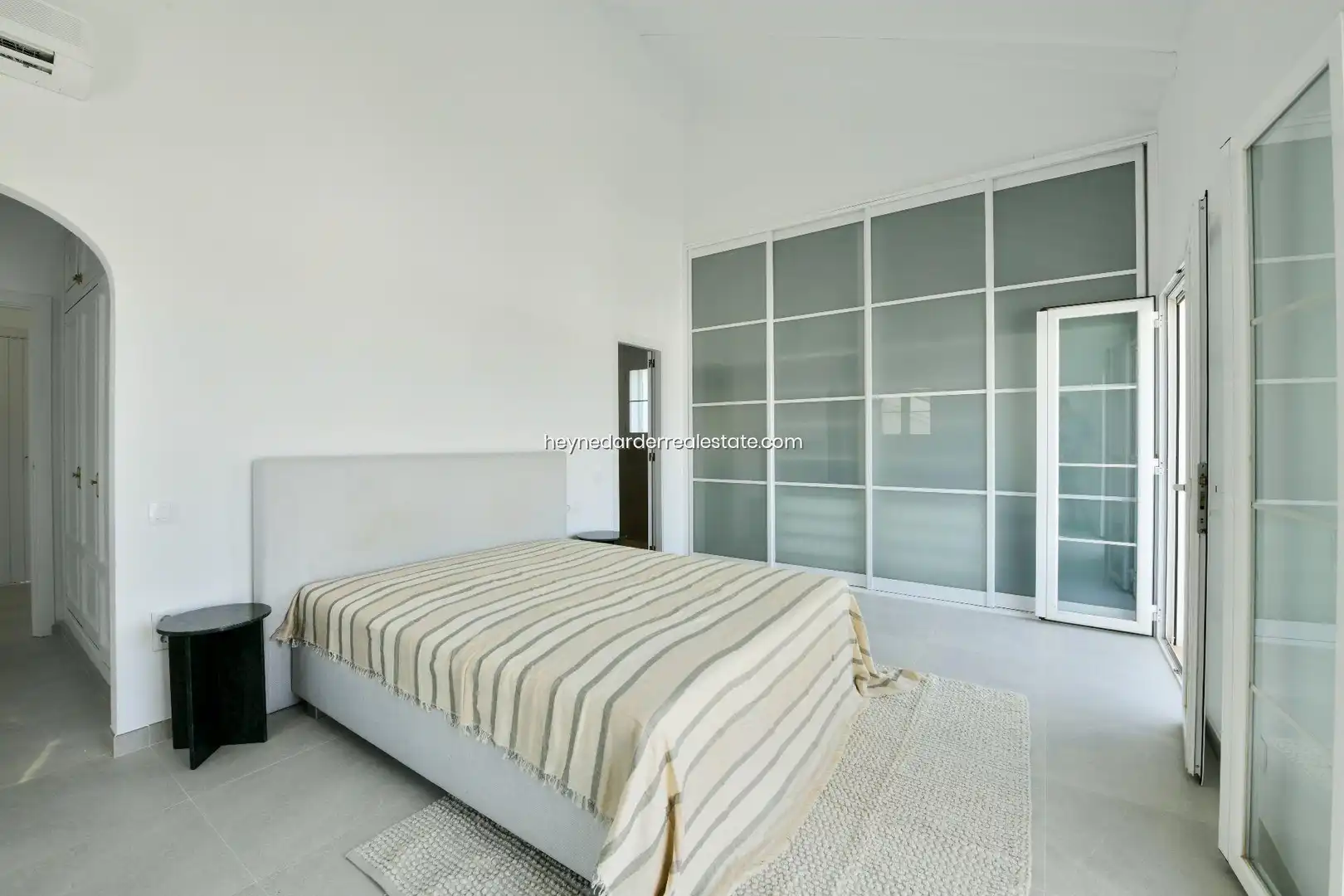 Bedroom of Houses for sale in Calvià  with Air Conditioner, Private garden and Storage room