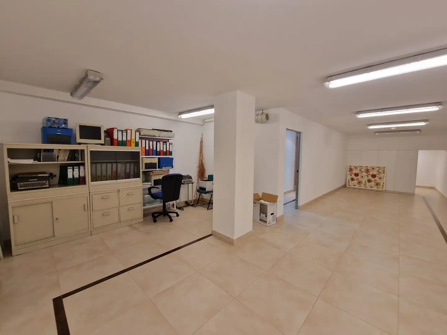 Oficina de alquiler en Algete con Aire acondicionado, Calefacción y Trastero