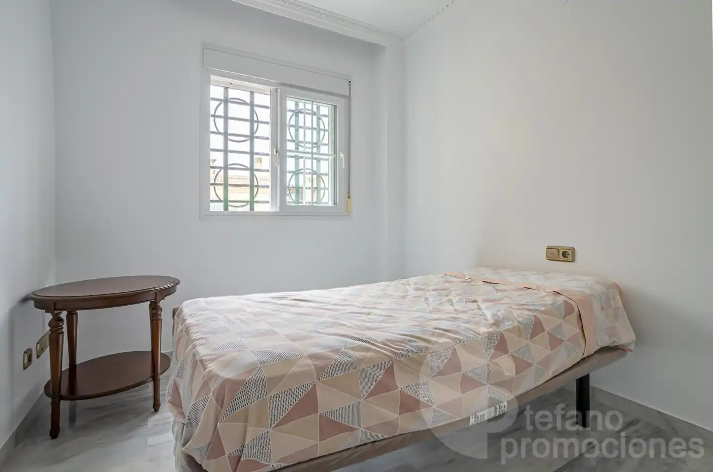 Habitación de Casa adosada en venta en Málaga con Aire acondicionado, Calefacción y Jardín privado