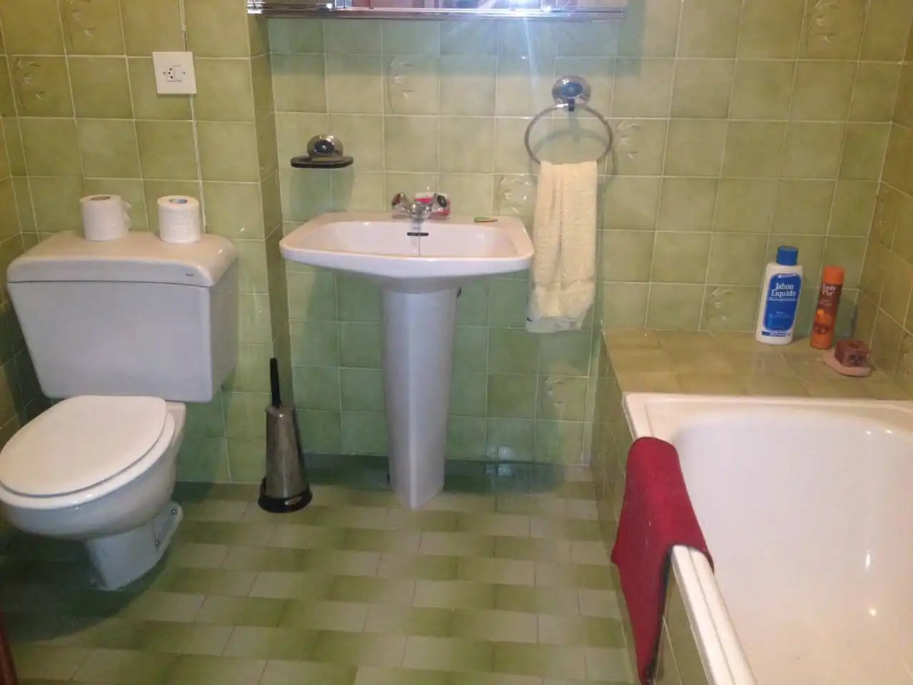 Bany de Pis en venda en Hospital de Órbigo amb Calefacció, Parquet i Terrassa