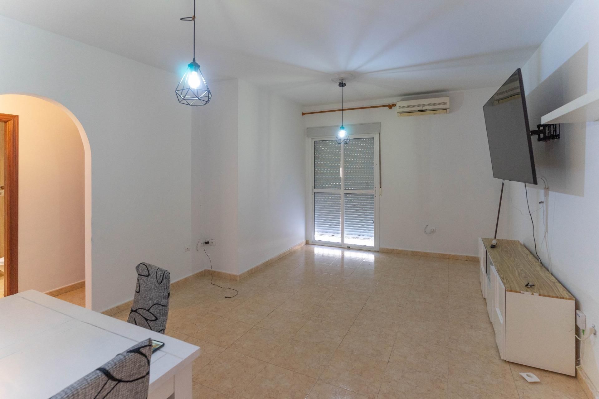 Flat to rent in Alhaurín El Grande  with Air Conditioner, Terrace and Balcony