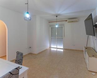 Flat to rent in Alhaurín El Grande  with Air Conditioner, Terrace and Balcony
