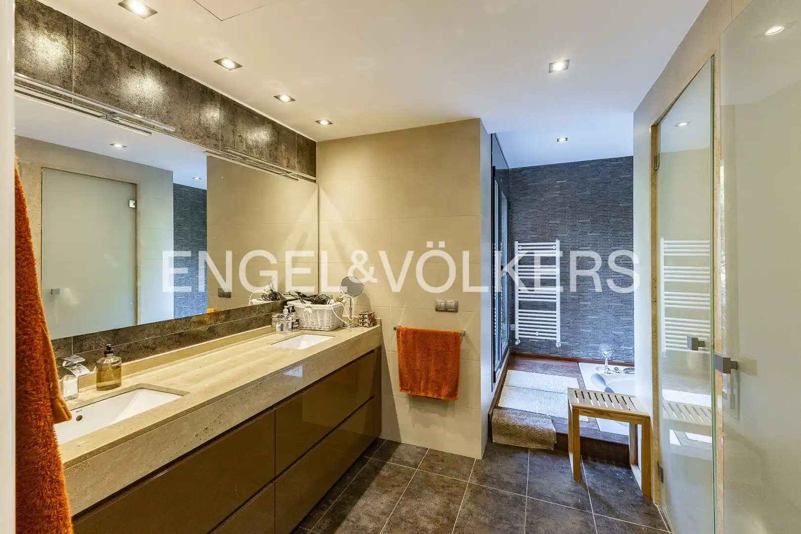 Bathroom of Houses for rent in Sant Andreu de Llavaneres  with Air Conditioner, Heating and Private garden