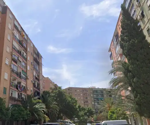 Flat with lift for sale in Plaça del Músic Espí