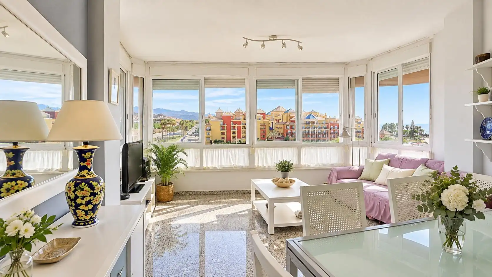 Sala de estar de Ático en venta en Laguna Beach
