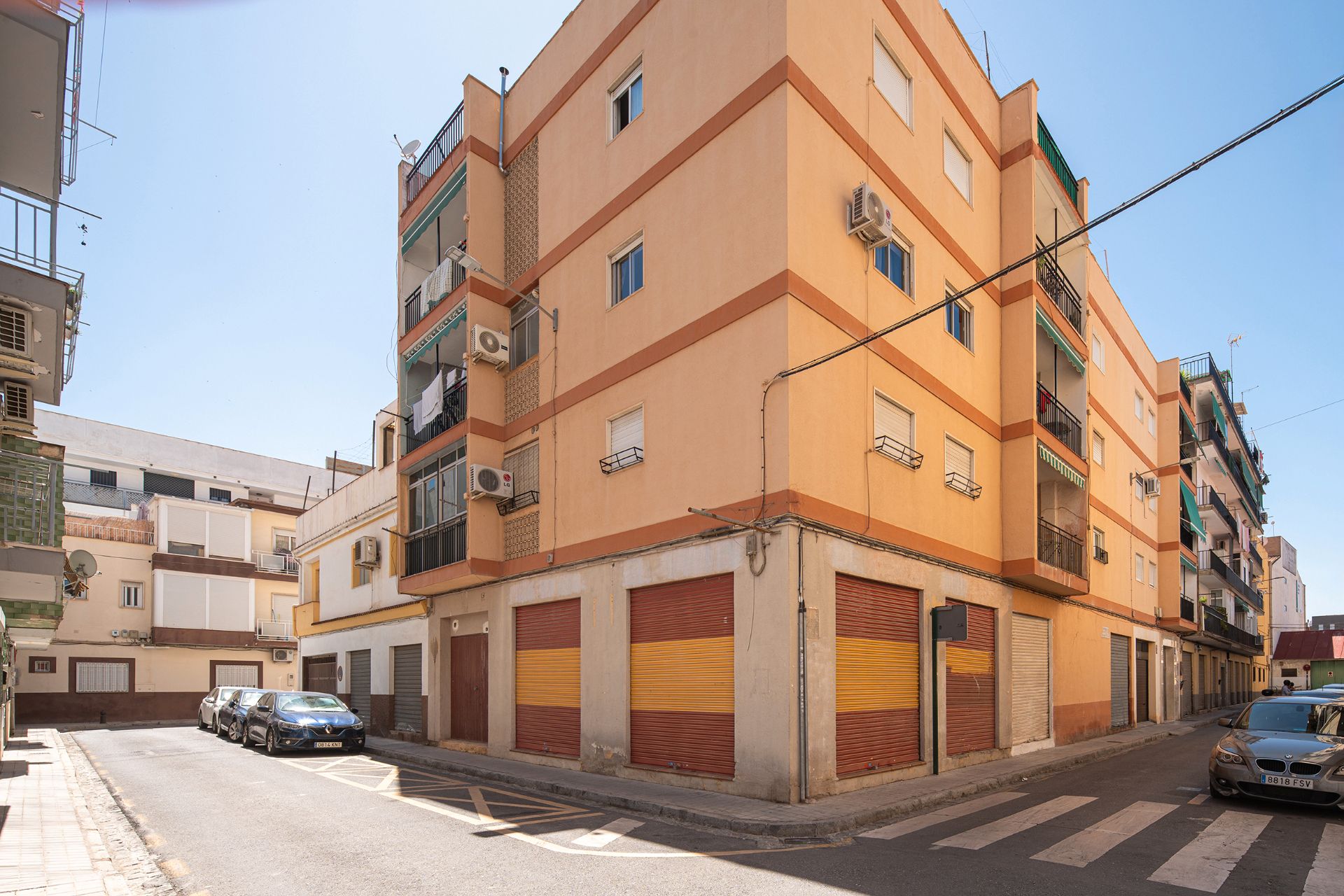 Vista exterior de Àtic en venda en  Granada Capital amb Aire condicionat, Terrassa i Traster