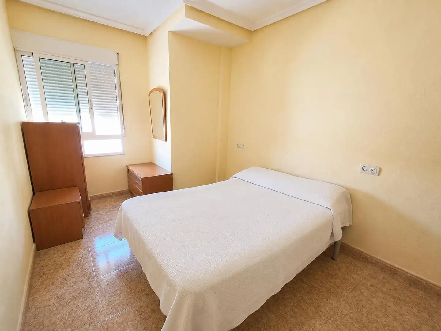 Habitación de Piso en venta en Águilas