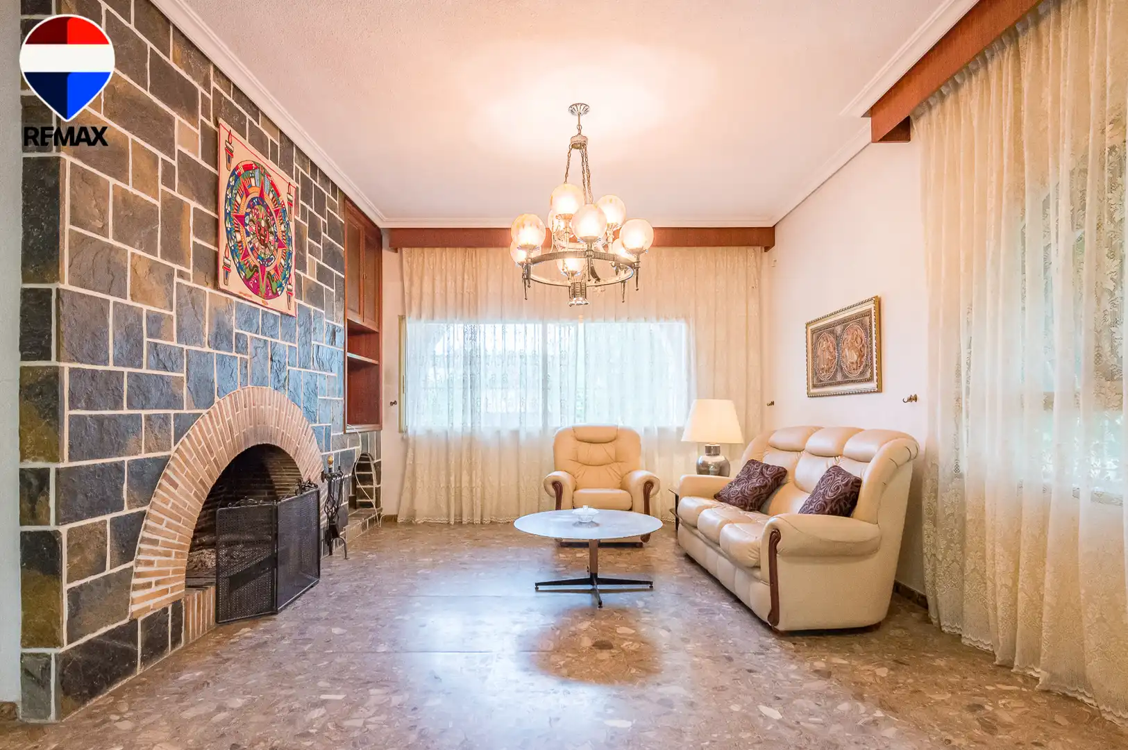 Sala d'estar de Casa o xalet en venda en Sant Joan d'Alacant amb Aire condicionat, Jardí privat i Terrassa