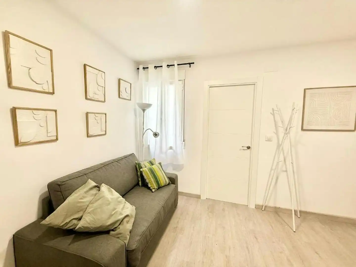 Flat for rent in N/A, Prosperidad