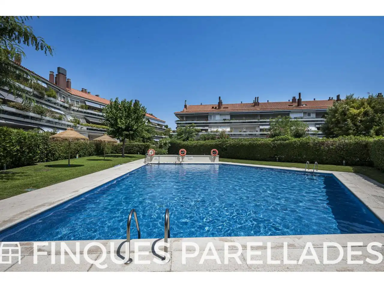 Exterior view of Flat for sale in Sitges  with Air Conditioner, Heating and Terrace