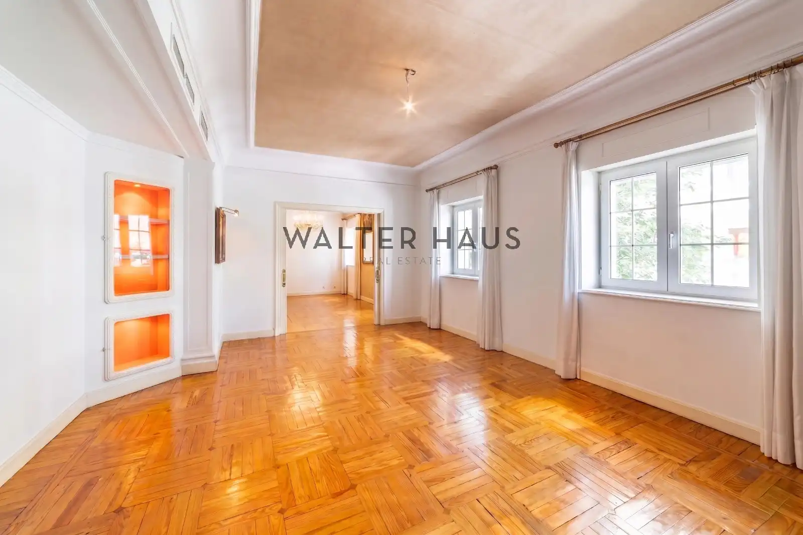 Flat with lift for sale in Calle de Modesto Lafuente, imagen 3