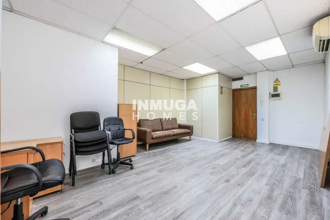 Oficina en venta en Madrid con Calefacción