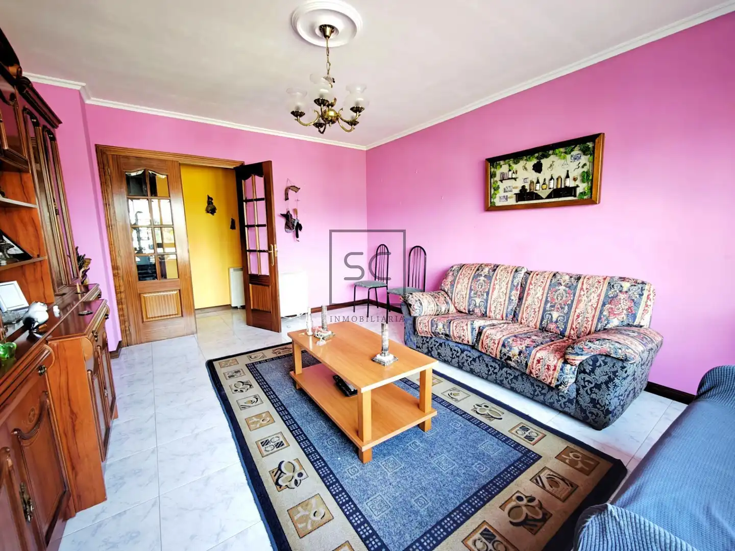 Sala de estar de Piso en venta en Narón con Calefacción, Parquet y Trastero