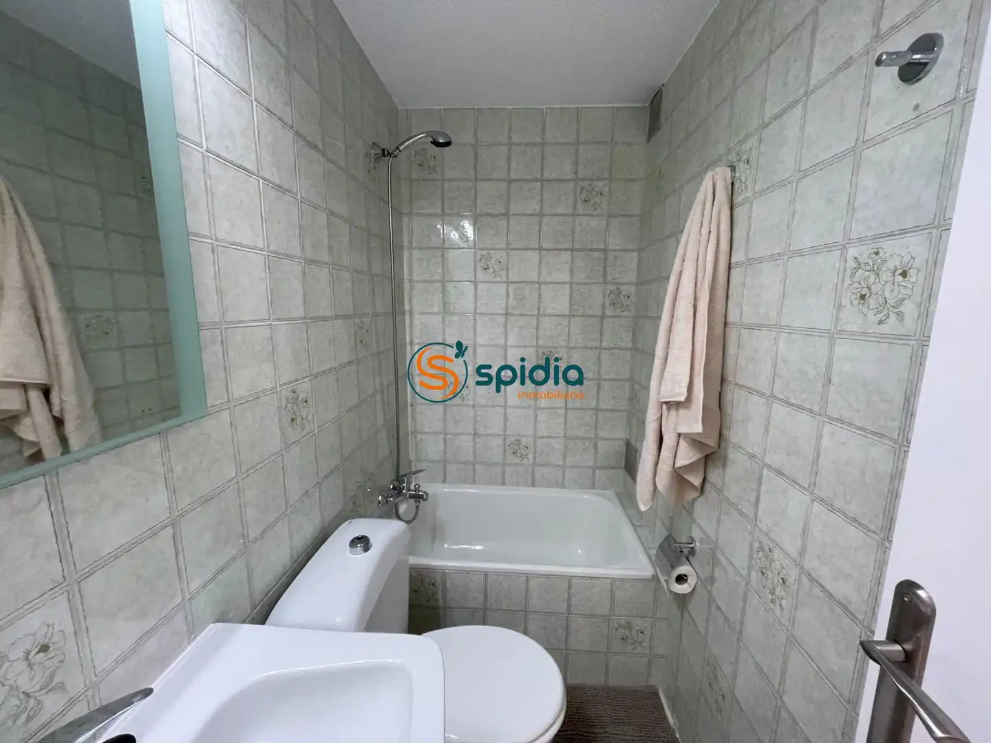 Baño de Apartamento de alquiler en Águilas con Balcón