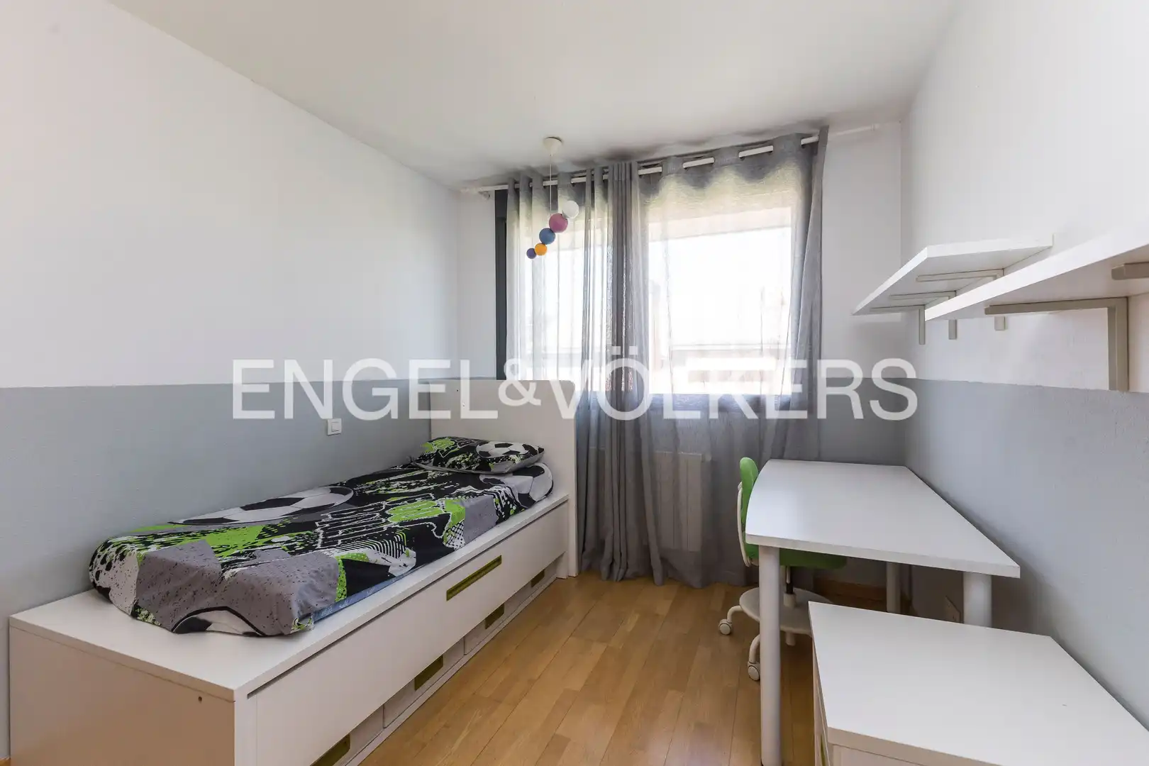 Habitación de Casa o chalet en venta en Getafe con Aire acondicionado, Calefacción y Jardín privado
