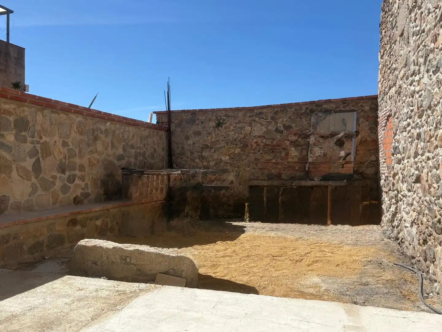 Casa con terraza en venta en Carrer Cervantes, imagen 3