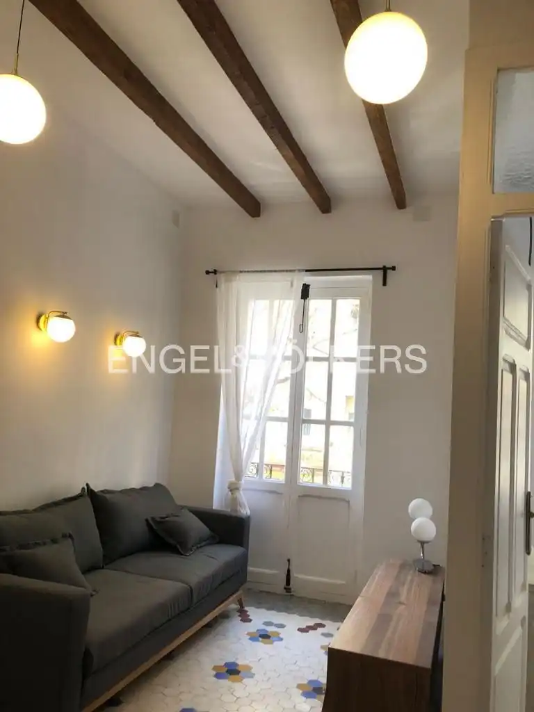 Sala d'estar de Pis de lloguer en Valencia amb Calefacció, Terrassa i Balcó